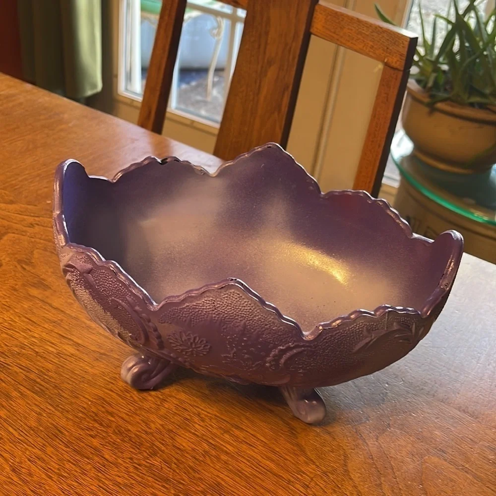 Vintage Jeanette Glass Egg Bowl Vintage Jeanette Fruit Bowl Vintage Easter Bowl